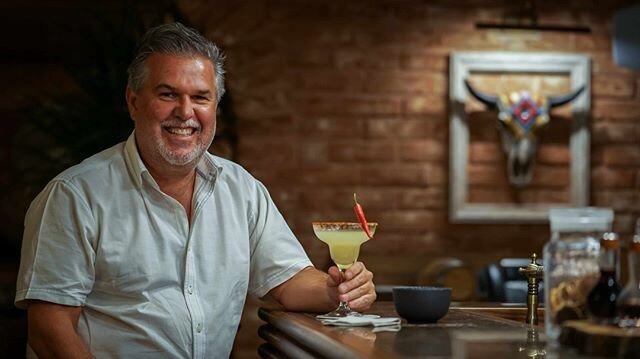 Happy #NationalMargaritaDay amigos! Kick back and enjoy the crowning jewel of cocktails today.
�?: @ToroIstanbul